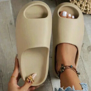 Khaki Casual Women's Anti-Slip Slippers